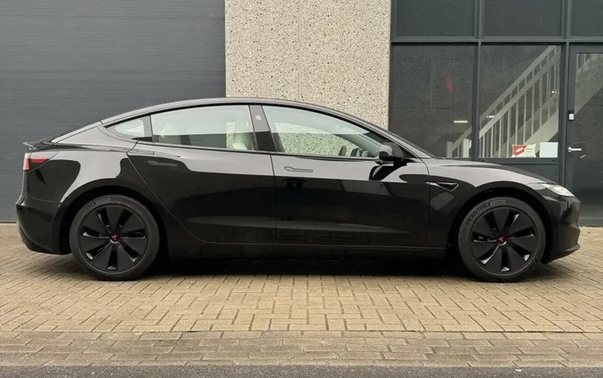 Tesla Model 3 cena 200790 przebieg: 1, rok produkcji 2024 z Czarne małe 79